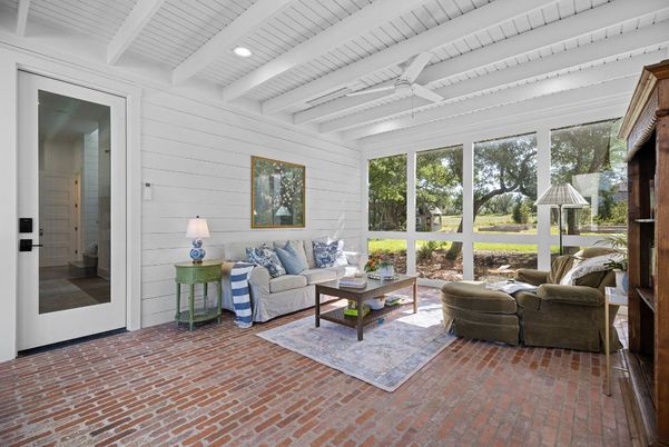 Interior, Living room, Recessed Lighting, Stone Walls, Sun Room