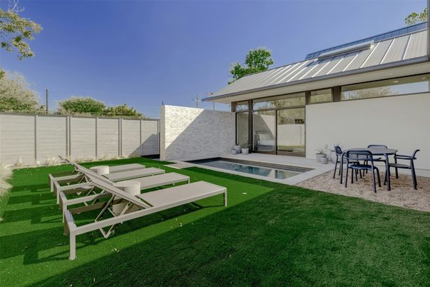 Backyard, Exterior, Pool