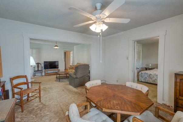 Dining room, Interior, Living room, Pendant Lights