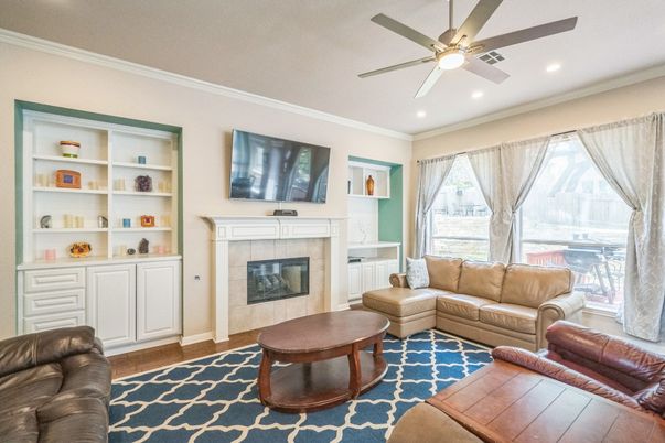 Fireplace, Interior, Living room, Recessed Lighting, Wood Texture Flooring
