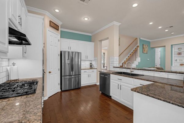 Interior, Kitchen, Recessed Lighting, Wood Texture Flooring