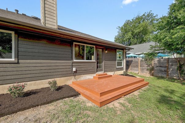 Backyard, Exterior