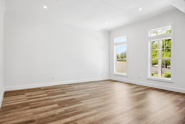 Empty room, Interior, Recessed Lighting, Wood Texture Flooring