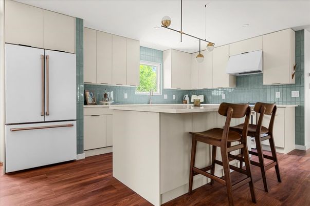 Interior, Kitchen, Pendant Lights, Recessed Lighting, Wood Texture Flooring