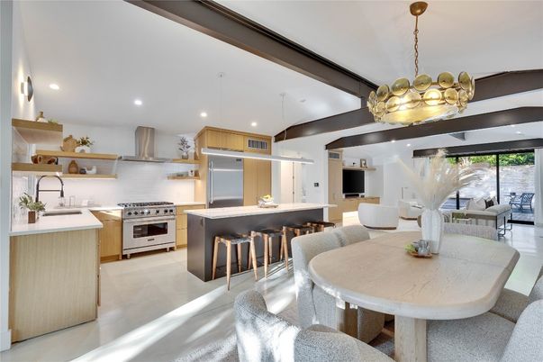 Dining room, Interior, Kitchen, Pendant Lights, Recessed Lighting, Stainless Steel Appliances