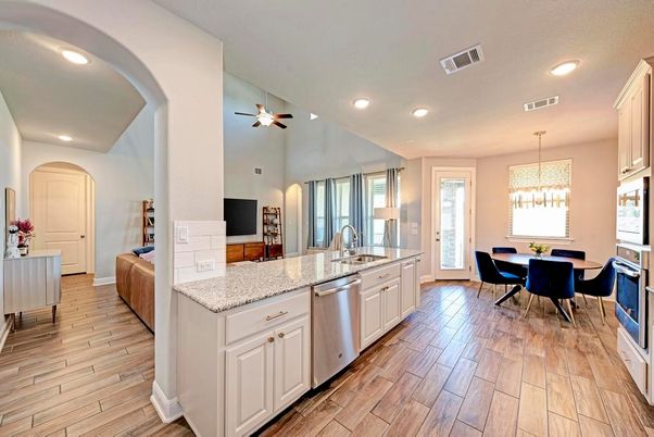 Chandelier, Dining room, Interior, Kitchen, Recessed Lighting, Wood Texture Flooring