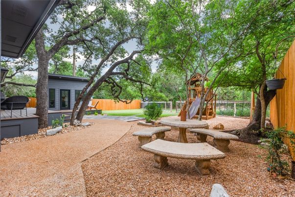 Backyard, Exterior, Playground