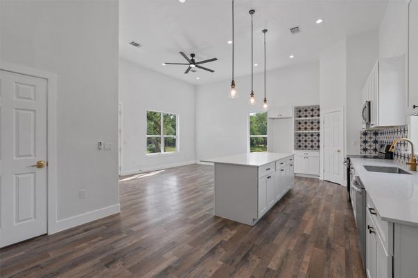 Interior, Recessed Lighting, Wood Texture Flooring