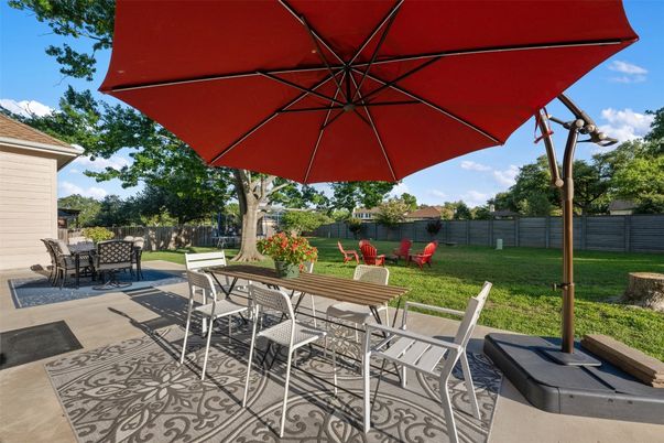 Backyard, Exterior