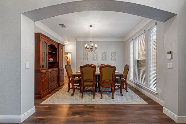 Chandelier, Dining room, Interior, Wood Texture Flooring