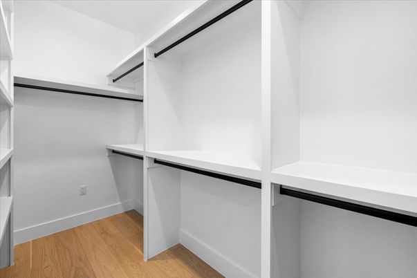 Interior, Walk-in Closets, Wood Texture Flooring