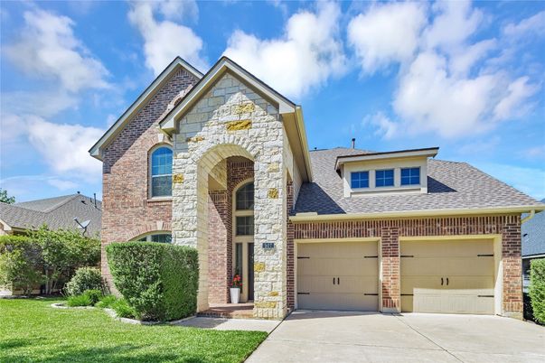 Attached, Exterior, Facade, Brick Facade, Brick Traditional