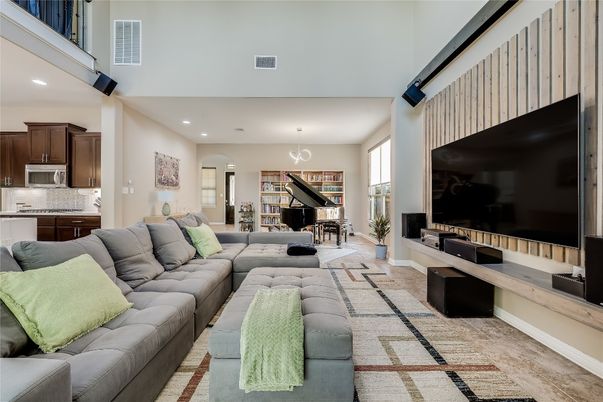 Fireplace, Interior, Kitchen, Living room, Piano, Recessed Lighting