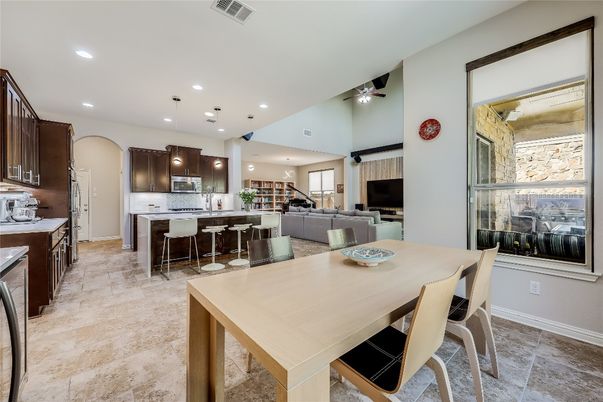 Dining room, Interior, Kitchen, Living room, Pendant Lights, Recessed Lighting, Stainless Steel Appliances