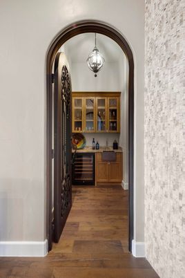 Interior, Pendant Lights, Wood Texture Flooring