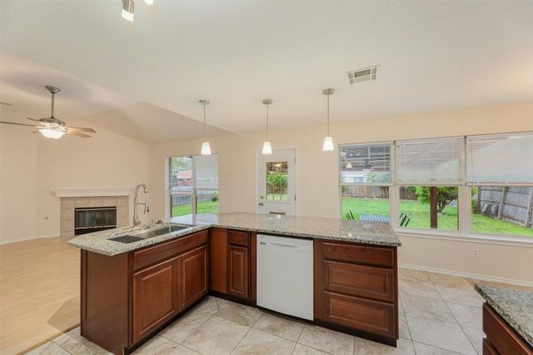 Fireplace, Interior, Kitchen, Pendant Lights