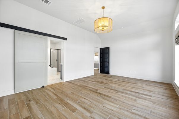 Empty room, Interior, Pendant Lights, Wood Texture Flooring