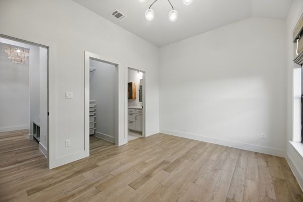 Empty room, Interior, Pendant Lights, Wood Texture Flooring