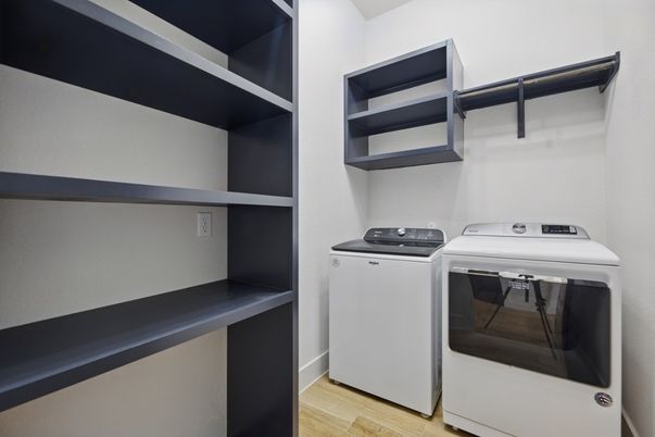 Interior, Washer, Wood Texture Flooring