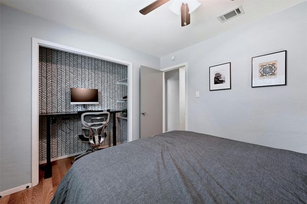 Bedroom, Home Office, Interior, Wood Texture Flooring