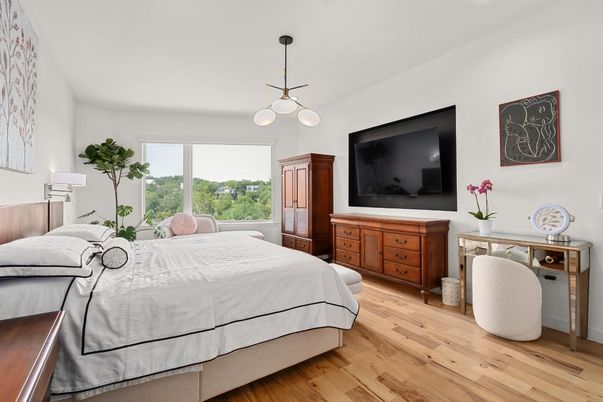 Bedroom, Interior, Pendant Lights, Wood Texture Flooring