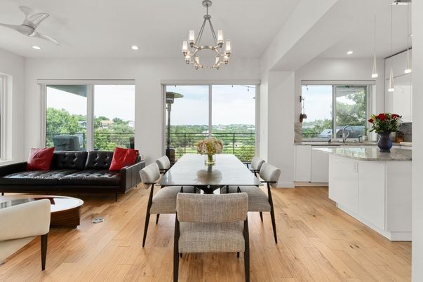Chandelier, Dining room, Interior, Living room, Pendant Lights, Recessed Lighting, Wood Texture Flooring