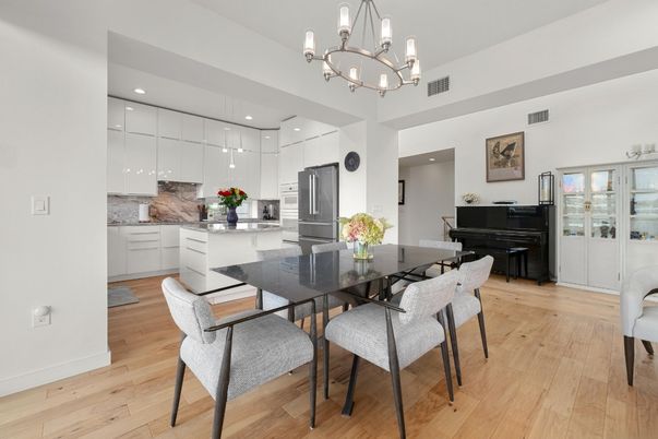 Chandelier, Dining room, Interior, Kitchen, Piano, Recessed Lighting, Wood Texture Flooring