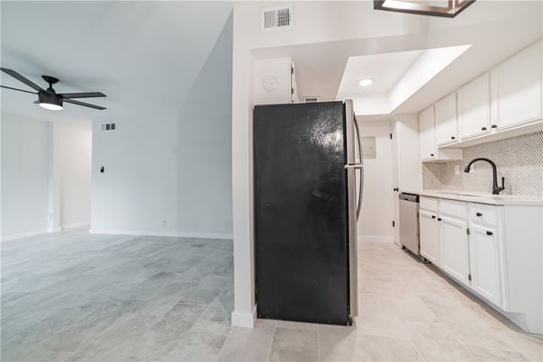 Interior, Kitchen, Recessed Lighting