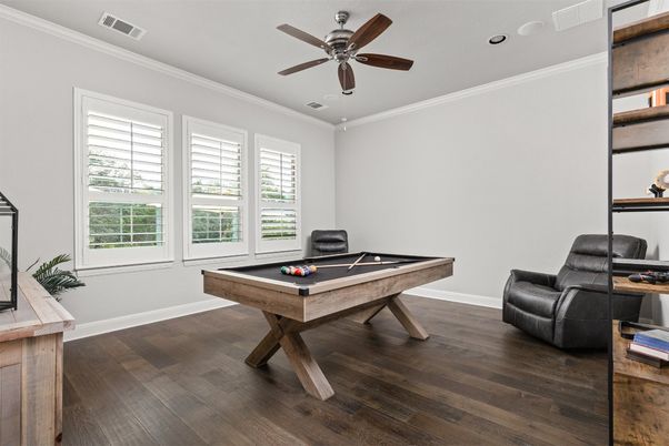 Billiard Table, Game Room, Interior, Wood Texture Flooring