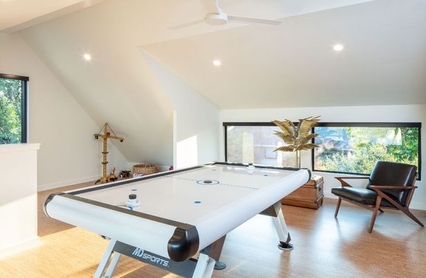 Billiard Table, Game Room, Interior, Recessed Lighting, Wood Texture Flooring