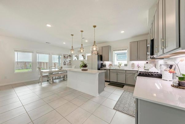 Dining room, Interior, Kitchen, Pendant Lights, Recessed Lighting, Stainless Steel Appliances