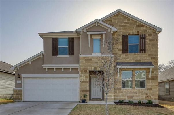 Attached, Exterior, Facade, American Craftsman
