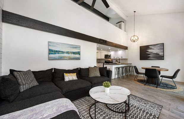Dining room, Interior, Kitchen, Living room, Pendant Lights, Recessed Lighting, Wood Texture Flooring