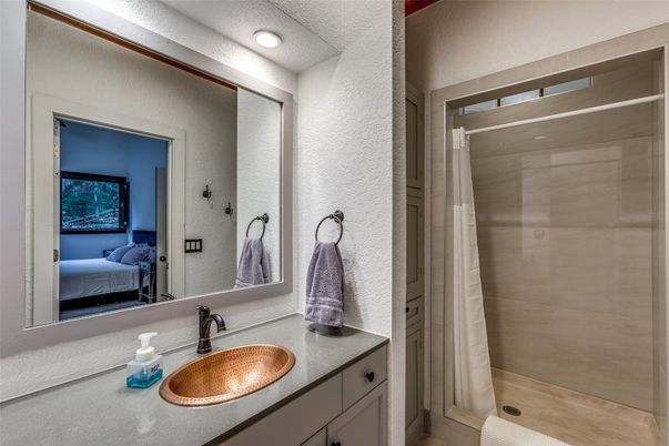 Bathroom, Bedroom, Interior, Recessed Lighting
