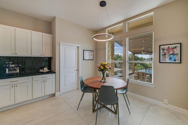 Dining room, Interior, Pendant Lights