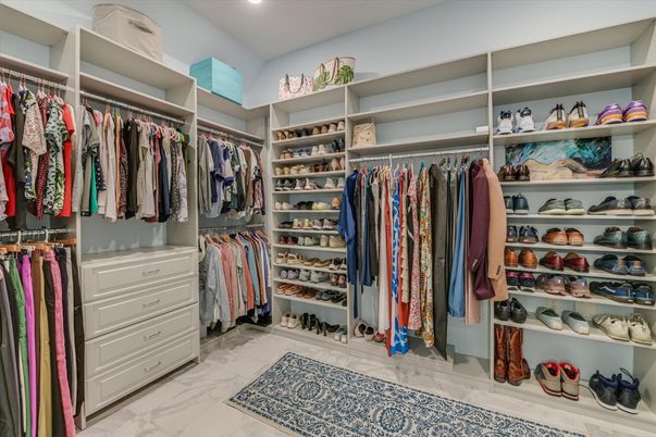 Interior, Marble, Recessed Lighting, Walk-in Closets