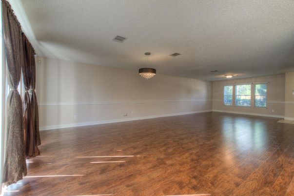 Chandelier, Empty room, Interior, Wood Texture Flooring