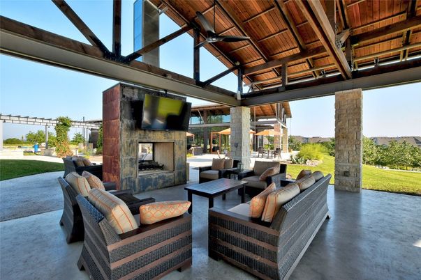 Exterior, Fireplace