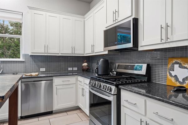 Interior, Kitchen, Stainless Steel Appliances