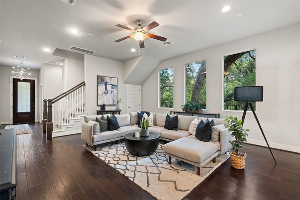 Interior, Living room, Recessed Lighting, Wood Texture Flooring