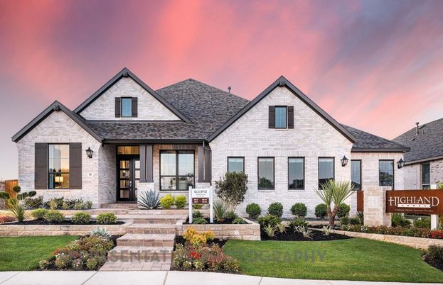 Exterior, Facade, Farmhouse