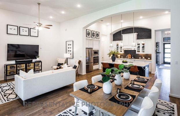 Dining room, Interior, Kitchen, Living room, Pendant Lights, Recessed Lighting, Stainless Steel Appliances, Wood Texture Flooring