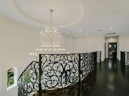 Chandelier, Interior, Recessed Lighting, Wood Texture Flooring
