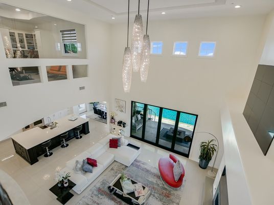Dining room, Interior, Living room, Pendant Lights, Recessed Lighting