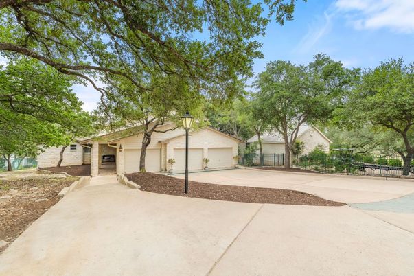 Backyard, Detached Garage, Exterior