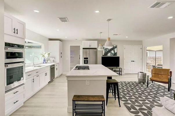 Interior, Kitchen, Pendant Lights, Recessed Lighting, Stainless Steel Appliances