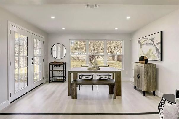 Interior, Recessed Lighting, Wood Texture Flooring