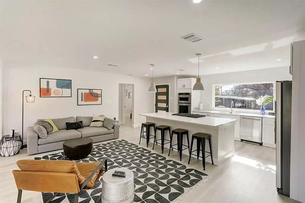 Interior, Kitchen, Living room, Pendant Lights, Recessed Lighting, Stainless Steel Appliances