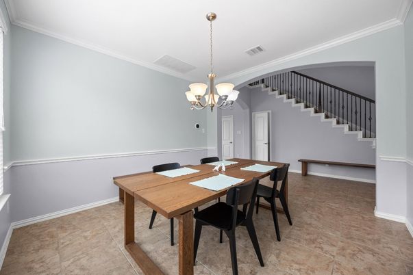 Chandelier, Dining room, Interior