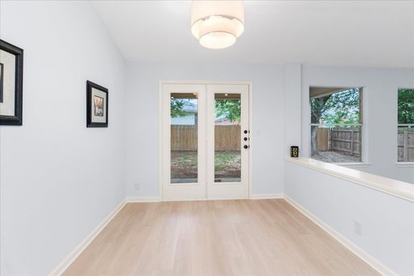 Empty room, Interior, Water, Wood Texture Flooring